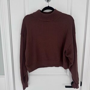 Aritzia Wilfred Harper crop Turtleneck Sweater